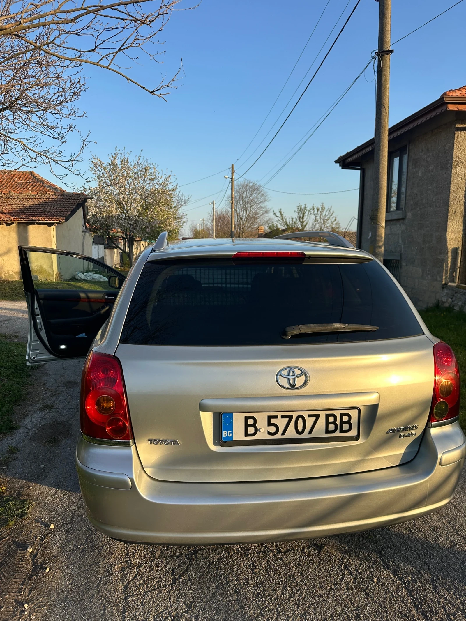 Toyota Avensis | Mobile.bg — изображение 4