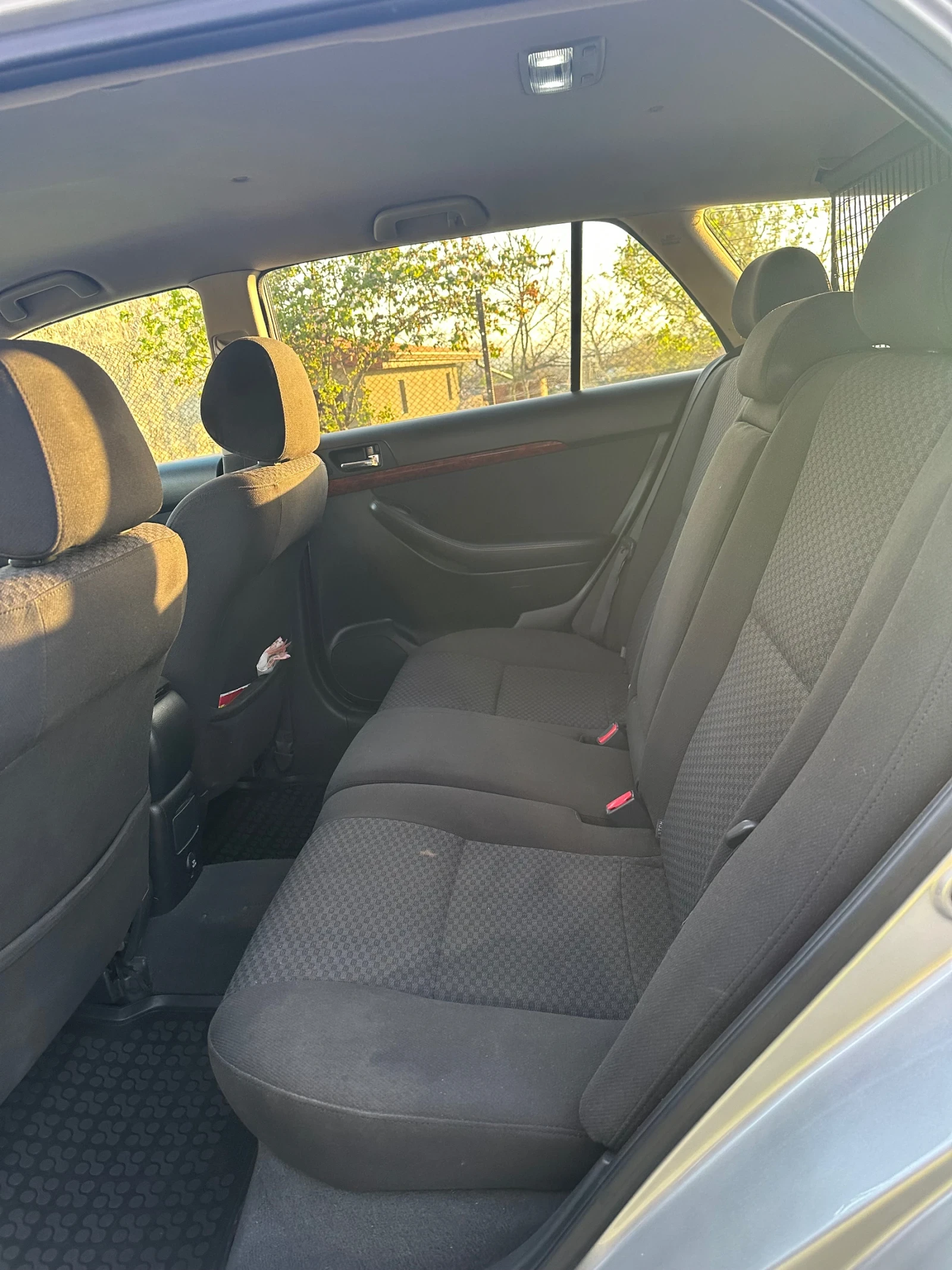 Toyota Avensis | Mobile.bg — изображение 11