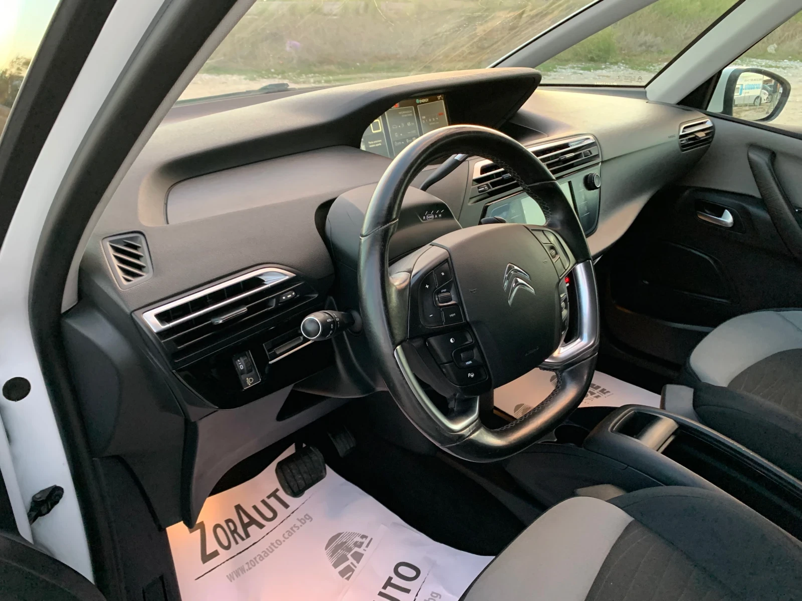 Citroen C4 Picasso 1.6HDi | Mobile.bg — изображение 7