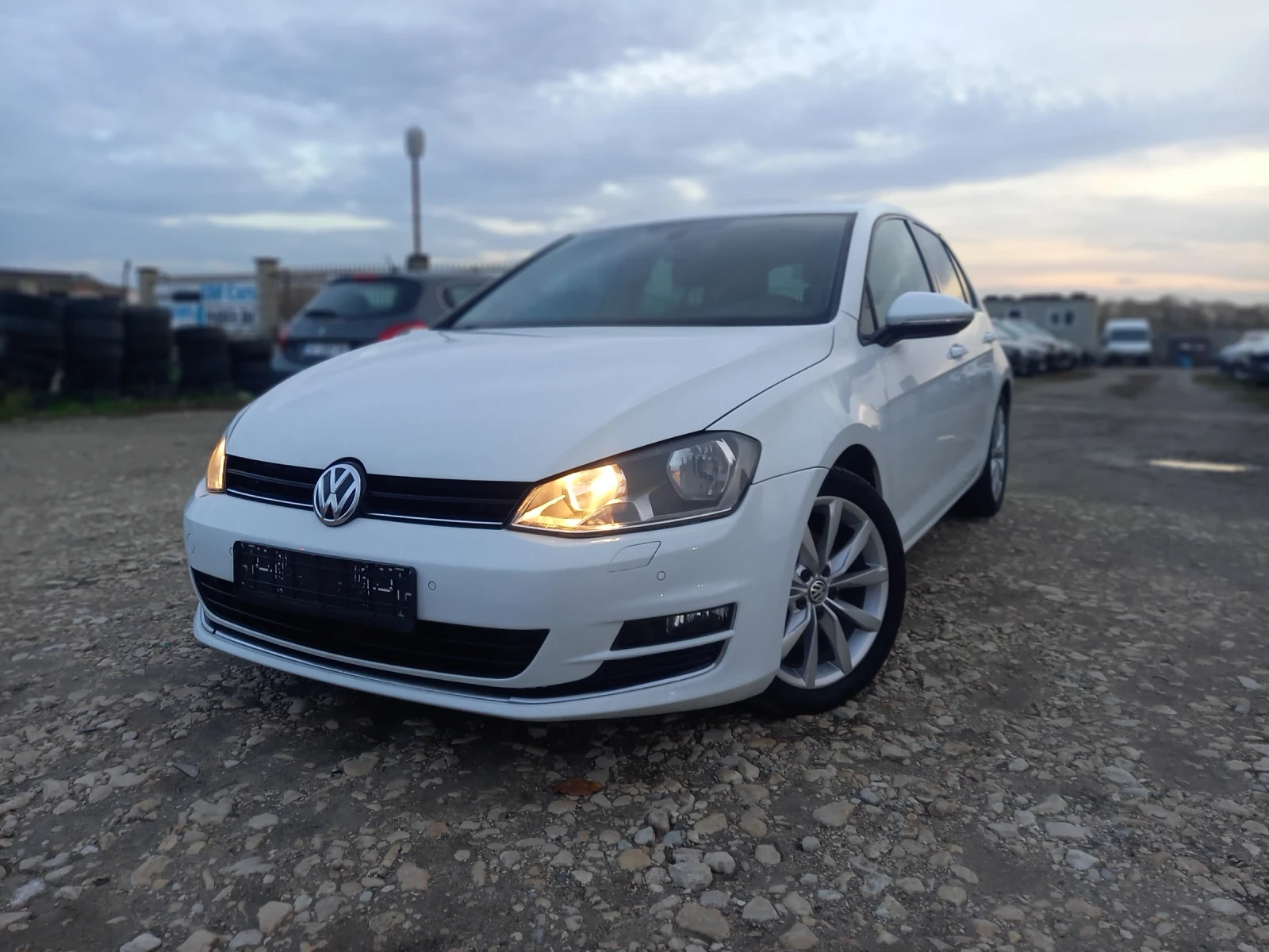 VW Golf 2.0tdi 150kc DISTRONIC | Mobile.bg   1