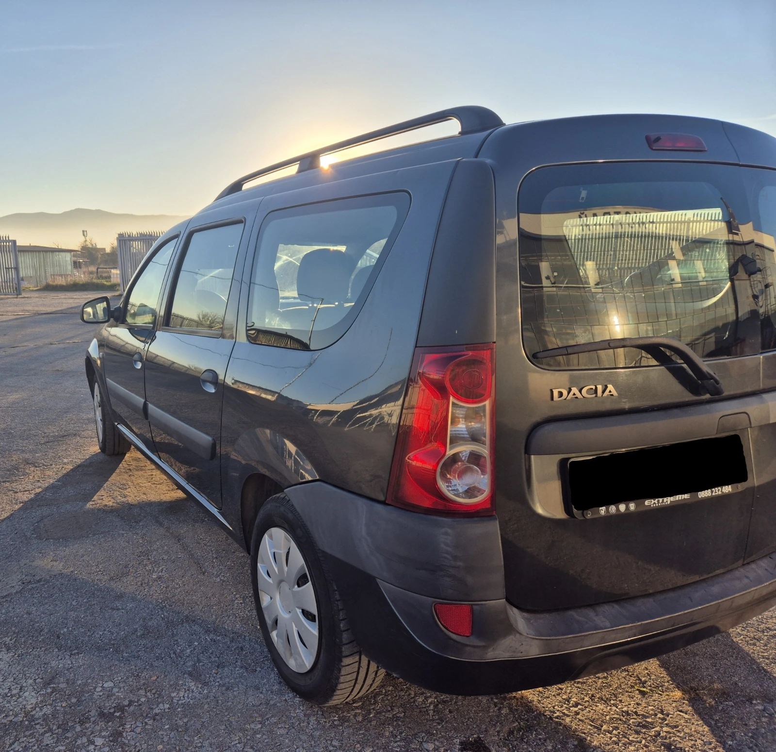 Dacia Logan 1.5 DCI - изображение 2