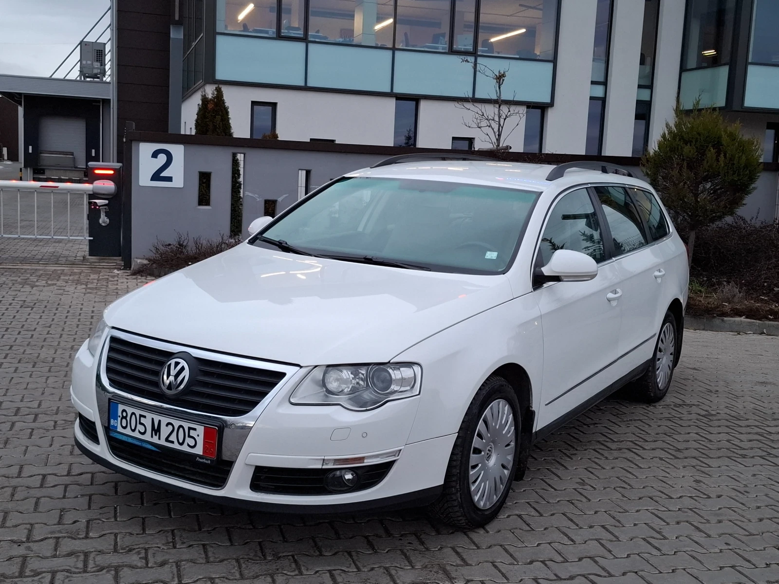 VW Passat 2.0TDI* (140��)* 4-M��ION* ��� ����*  | Mobile.bg � ����������� 9