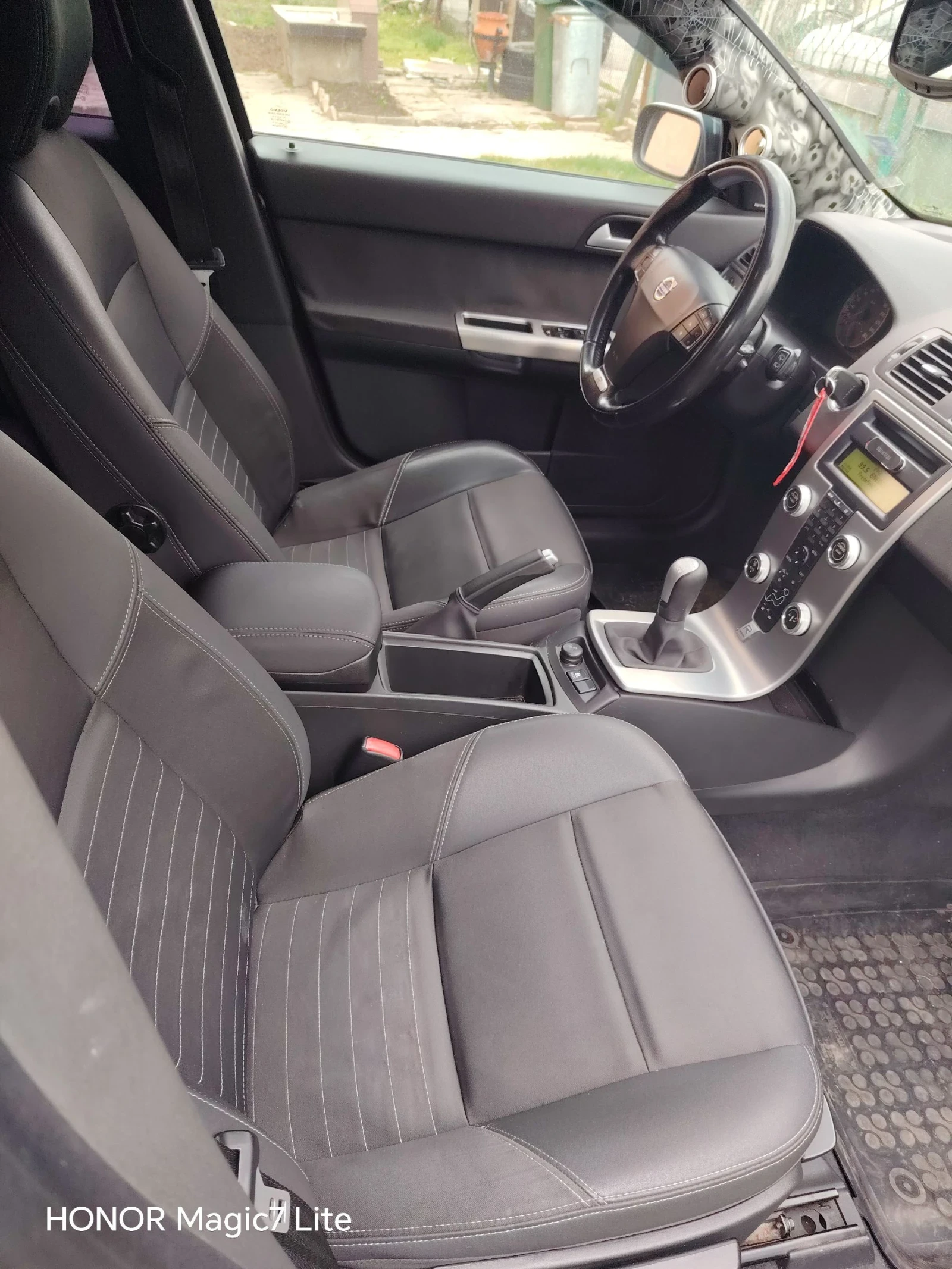 Volvo V50 2.0D, снимка 16 - Автомобили и джипове - 53128653