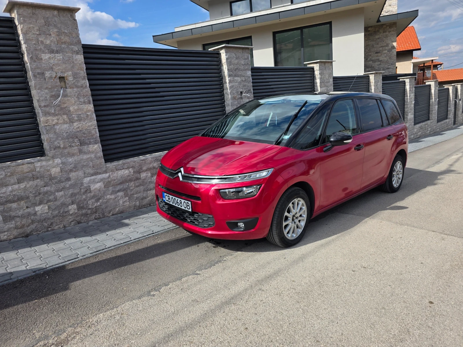 Citroen Grand C4 Picasso 1.6 Blue HDI 7-местен обслужен , снимка 4 - Автомобили и джипове - 53671732