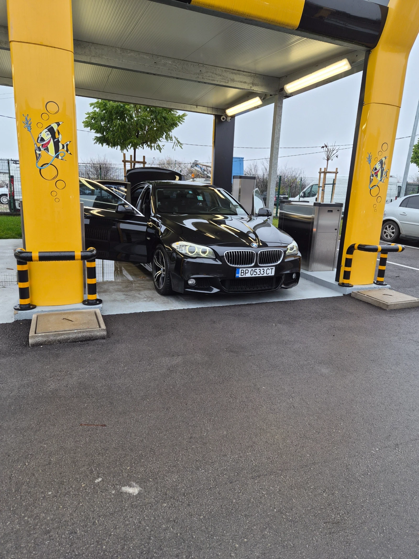 BMW 530 За повече информация на лично има още екстри