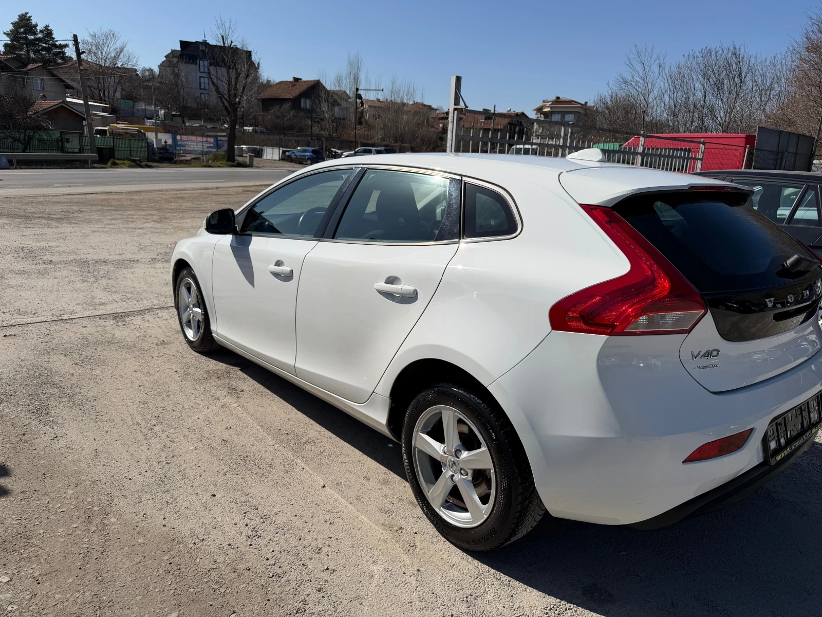 Volvo V40 2.0 DIZEL, 120 коня , ТОП, снимка 3 - Автомобили и джипове - 53815018