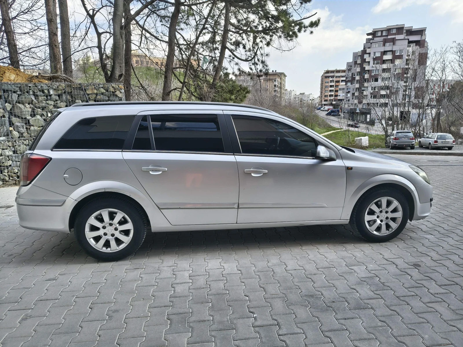 Opel Astra 1. 7CDTI Isuzu Cosmo