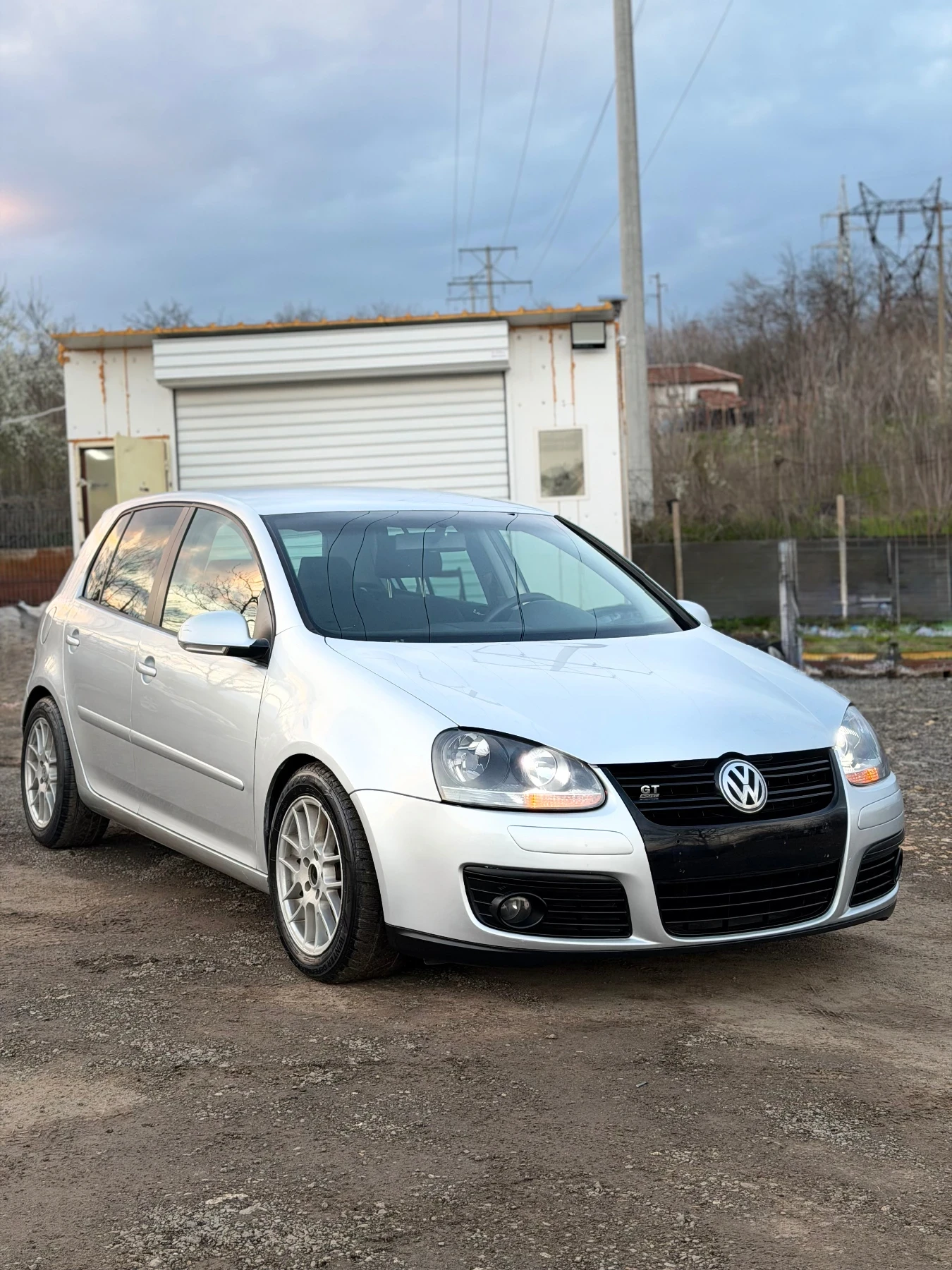 VW Golf 1.9 TDI 105к.с. BKC, снимка 5 - Автомобили и джипове - 54092389