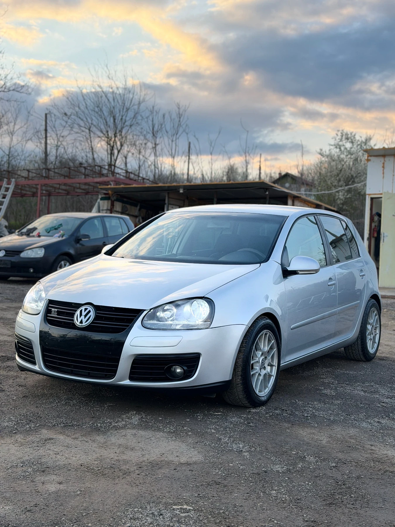 VW Golf 1.9 TDI 105к.с. BKC, снимка 4 - Автомобили и джипове - 54092389