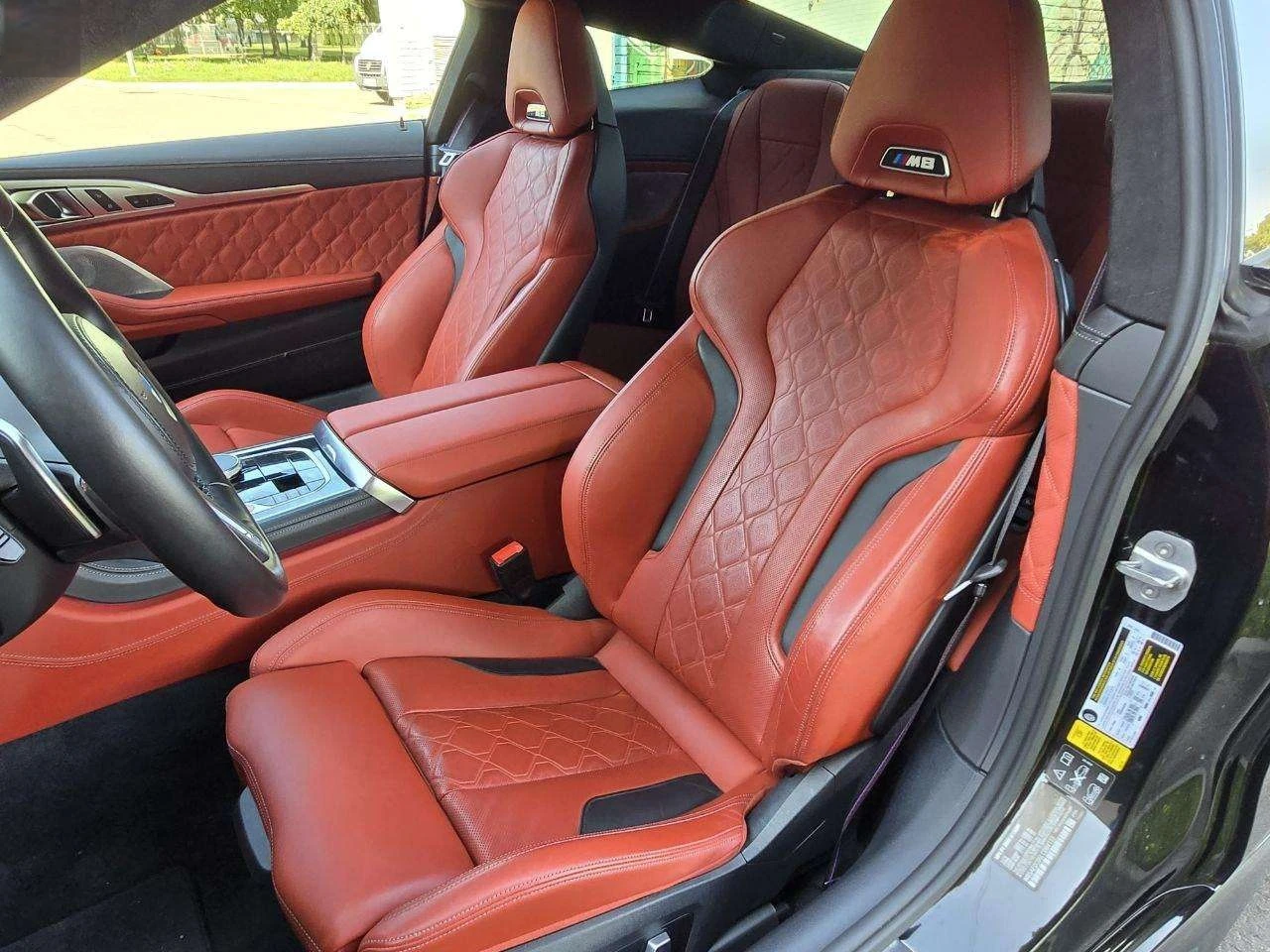 BMW M8 Competition, снимка 6 - Автомобили и джипове - 54113623