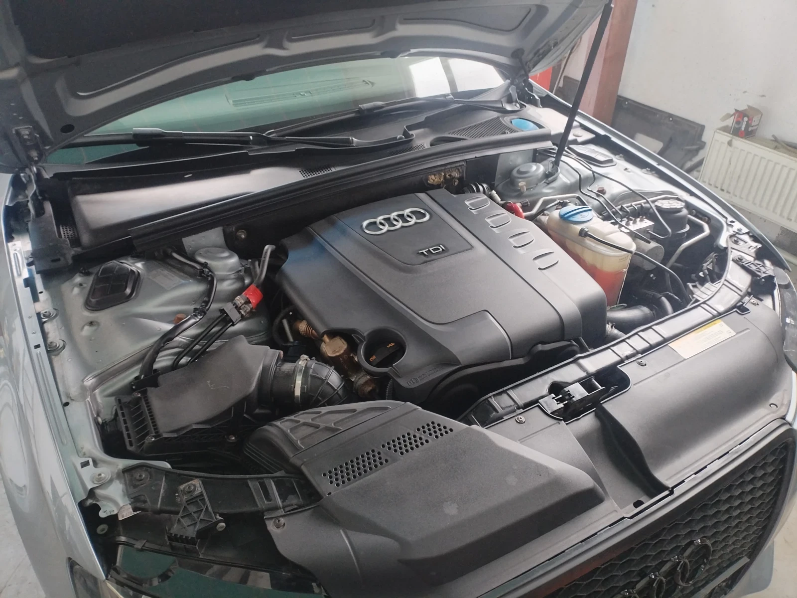 Audi A4 2.0TDI SLINE 143KC, снимка 14 - Автомобили и джипове - 54144795