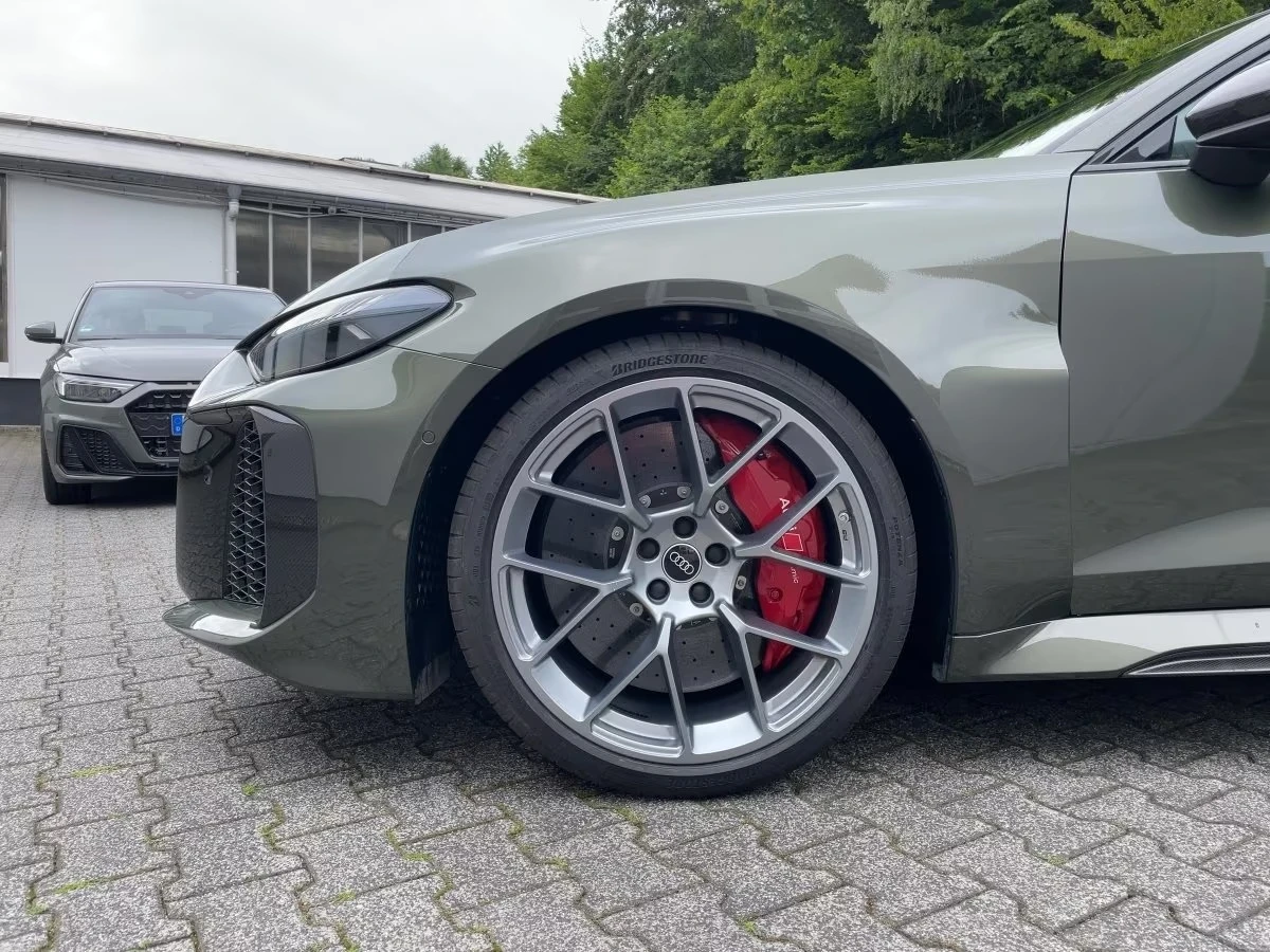 Audi Rs5 AVANT PRO / NEW 2026 / B&O/ HUD/ 360/ MATRIX/ PANO, снимка 5 - Автомобили и джипове - 55067437