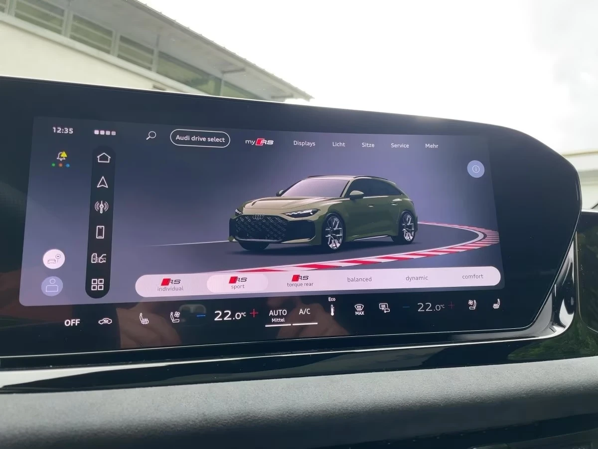 Audi Rs5 AVANT PRO / NEW 2026 / B&O/ HUD/ 360/ MATRIX/ PANO, снимка 13 - Автомобили и джипове - 55067437