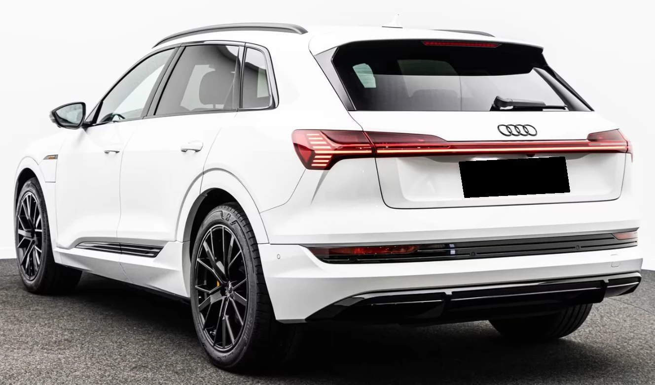 Audi E-Tron 55* S-LINE* PANO* B&O* 360* HUD* ВАКУУМ* , снимка 4 - Автомобили и джипове - 55296909