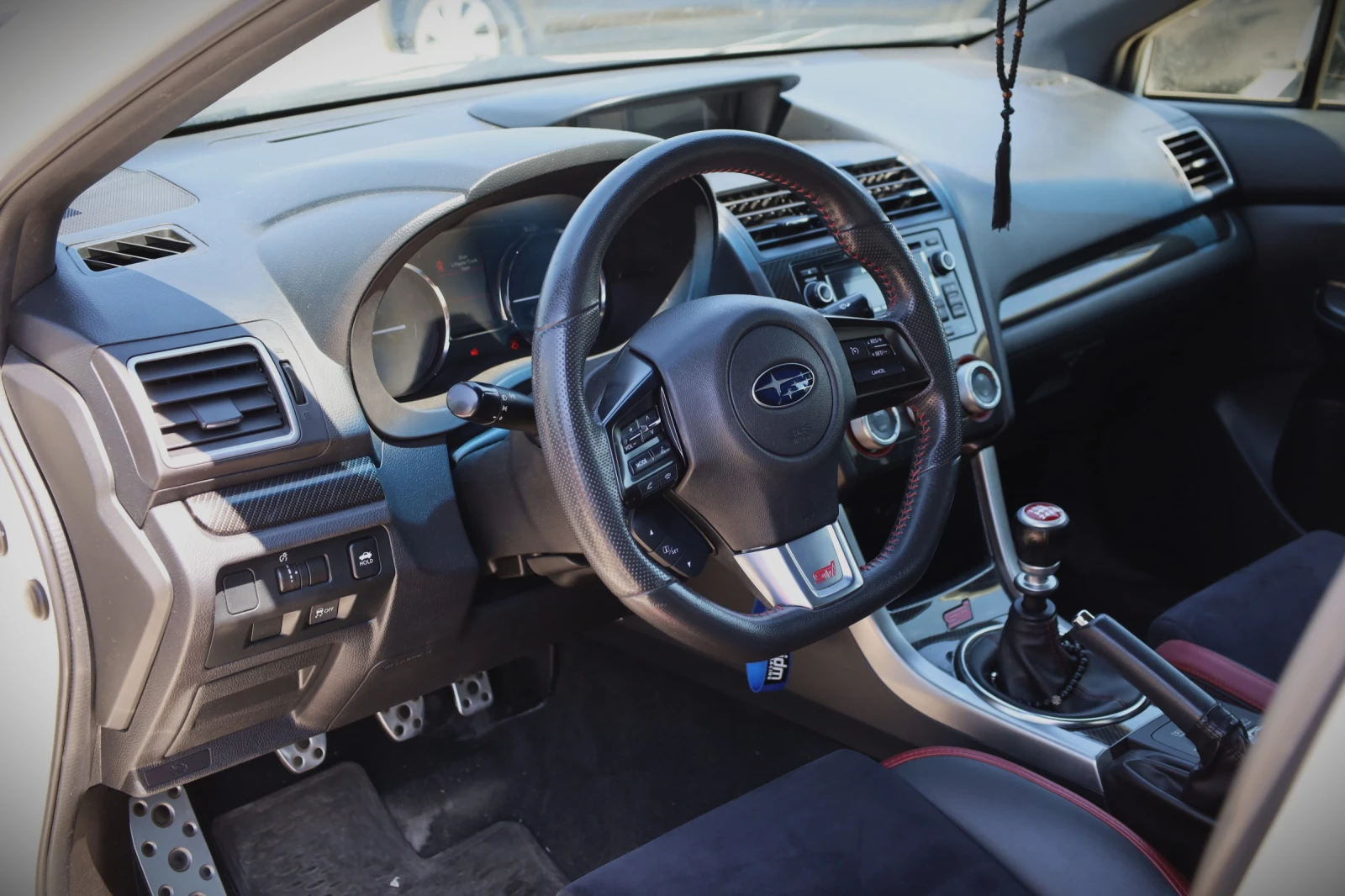Subaru WRX STI 2.5 ������ | Mobile.bg � ����������� 11