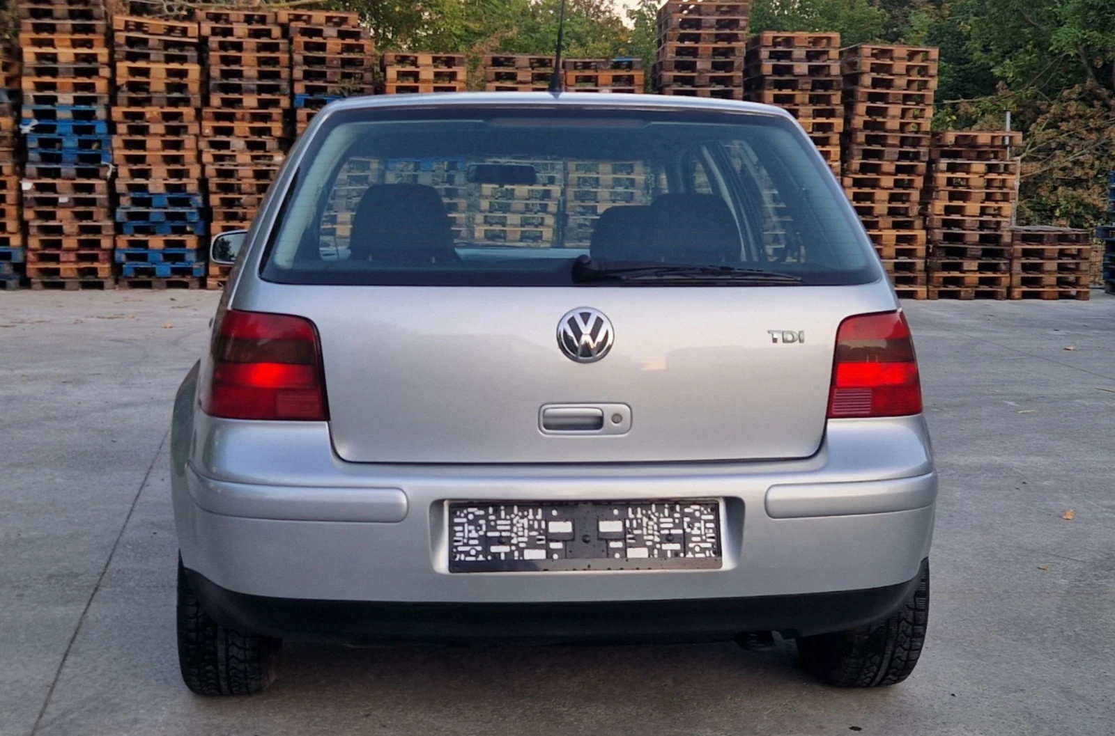 VW Golf 1.9TDI 90к.с., снимка 7 - Автомобили и джипове - 56256535