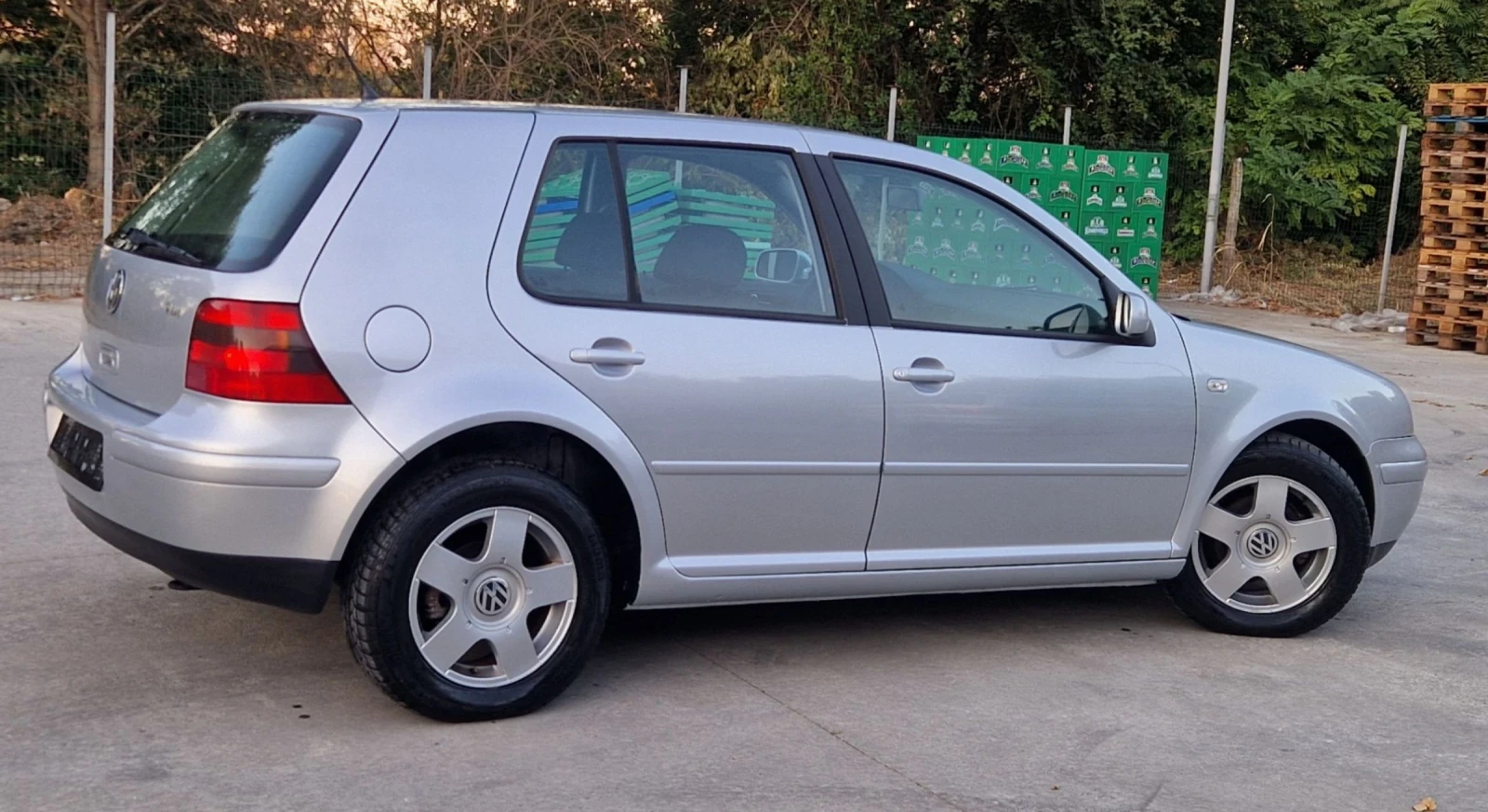 VW Golf 1.9TDI 90к.с., снимка 4 - Автомобили и джипове - 56256535