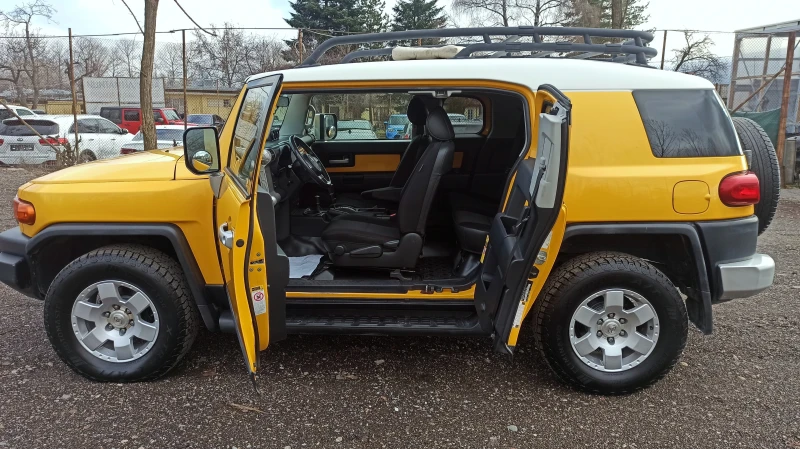 Toyota Fj cruiser 4.0_AWD_automatic, снимка 17 - Автомобили и джипове - 48355058