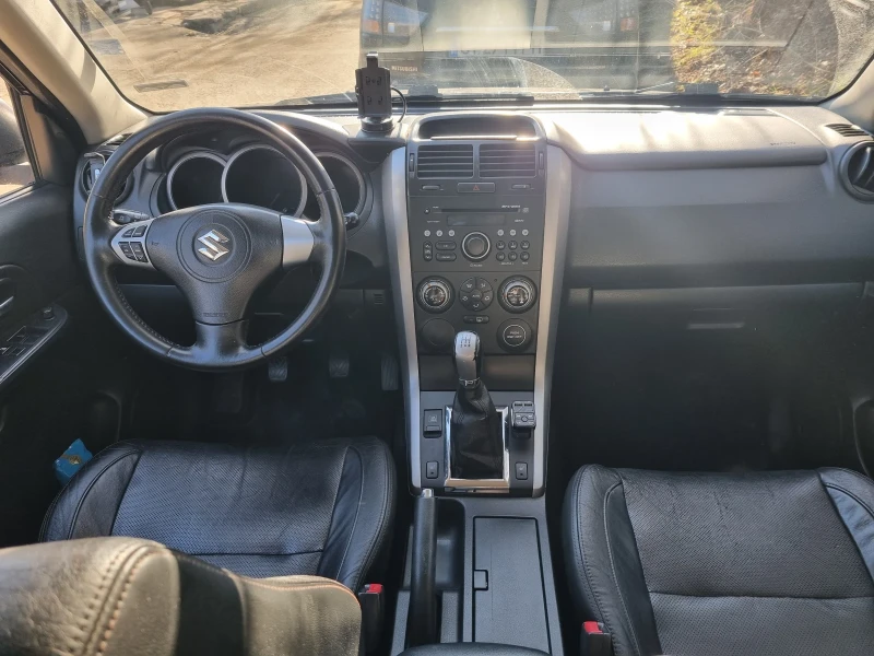 Suzuki Grand vitara 1.6 JX, снимка 8 - Автомобили и джипове - 48871838