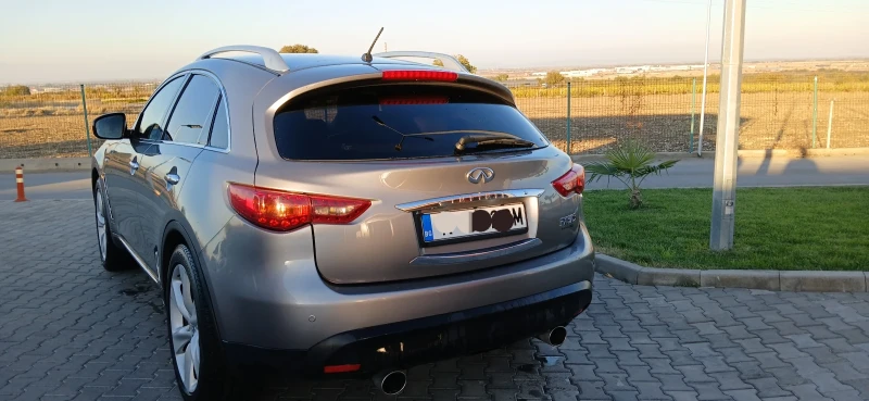 Infiniti Fx 37 S, снимка 2 - Автомобили и джипове - 48972373