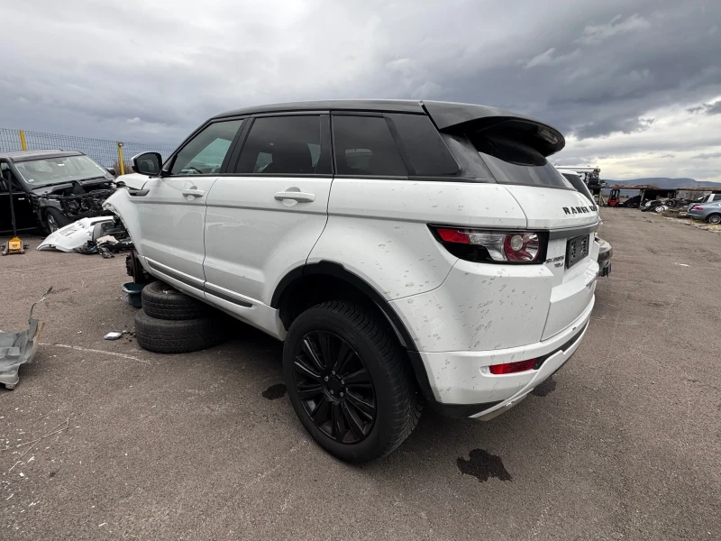 Land Rover Range Rover Evoque 2.0 Diesel, снимка 3 - Автомобили и джипове - 52619634