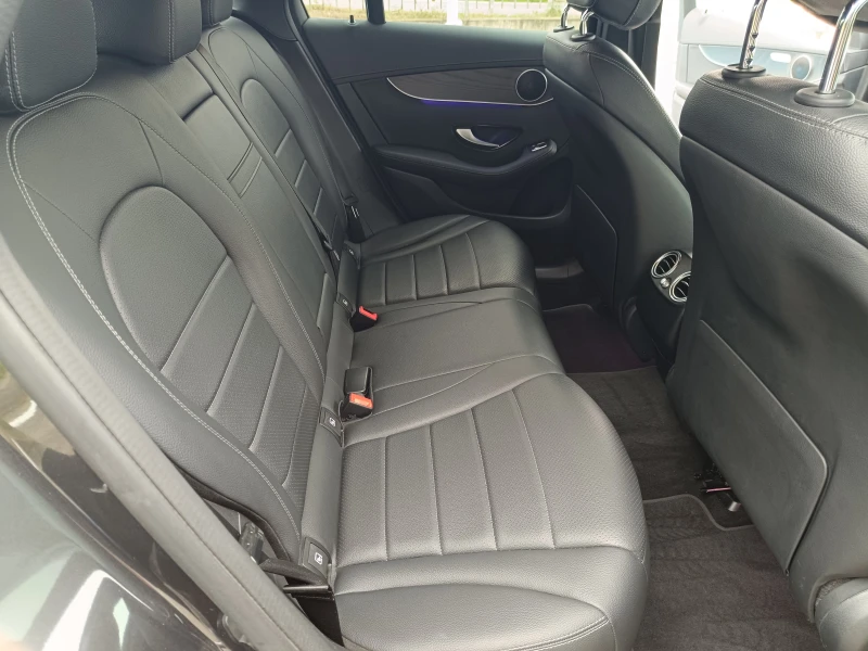 Mercedes-Benz GLC 220 d | 4 Matic | 9G-Tronic | AMG, снимка 9 - Автомобили и джипове - 52654934