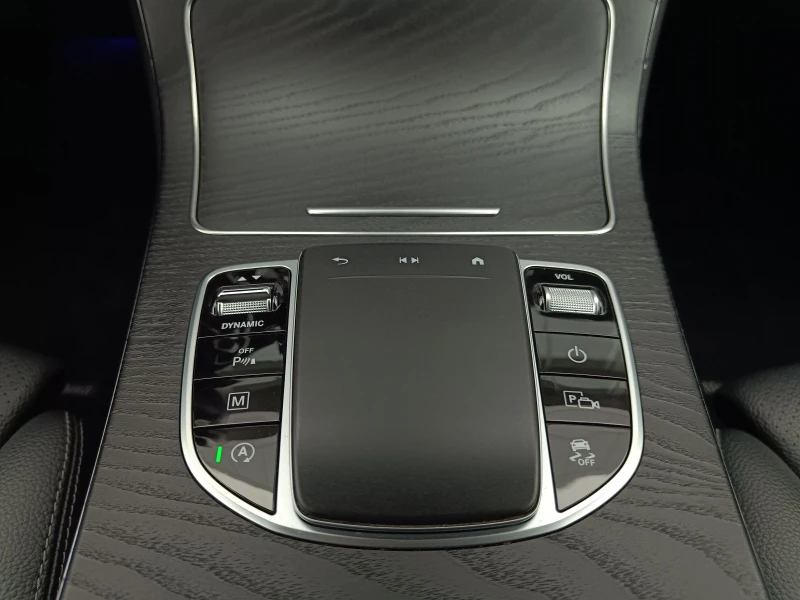 Mercedes-Benz GLC 220 d | 4 Matic | 9G-Tronic | AMG, снимка 13 - Автомобили и джипове - 52654934