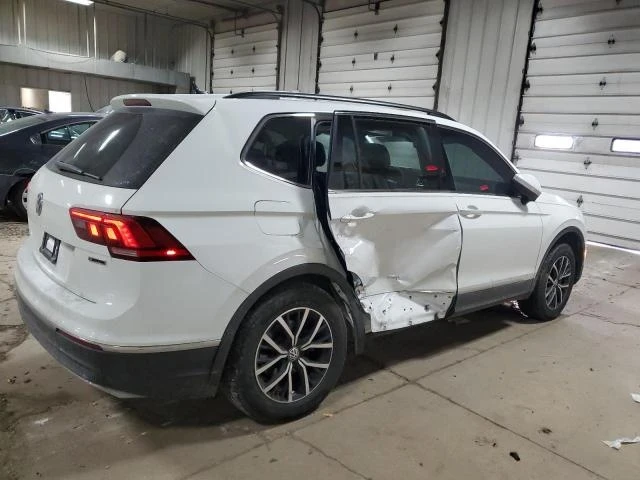 VW Tiguan, снимка 3 - Автомобили и джипове - 49538011