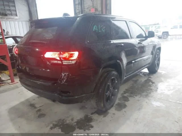 Jeep Grand cherokee UPLAND, снимка 4 - Автомобили и джипове - 53107638
