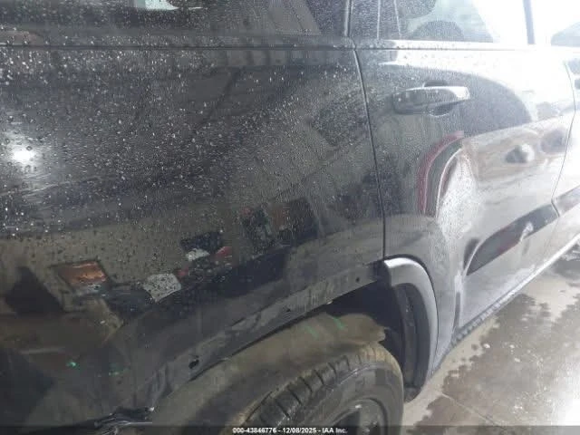 Jeep Grand cherokee UPLAND, снимка 9 - Автомобили и джипове - 53107638