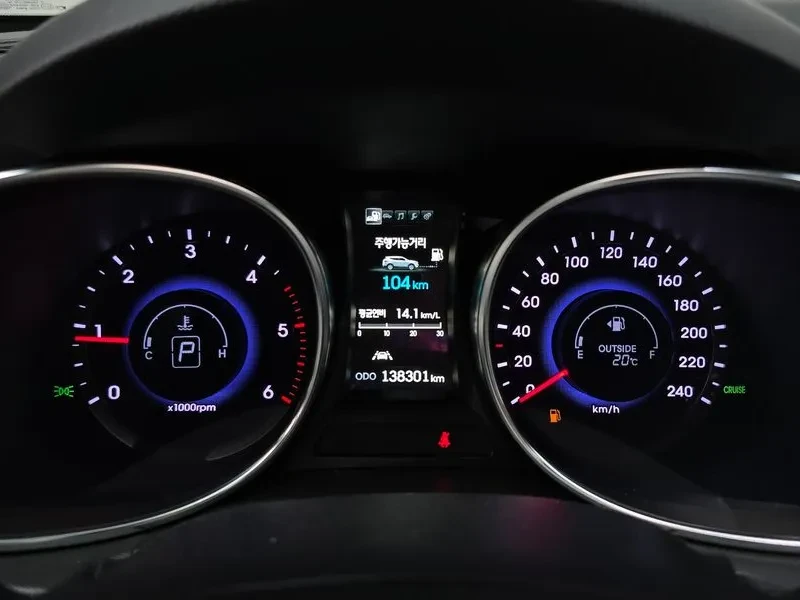 Hyundai Santa fe 2.0, снимка 8 - Автомобили и джипове - 54256804