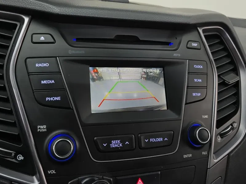 Hyundai Santa fe 2.0, снимка 14 - Автомобили и джипове - 54256804