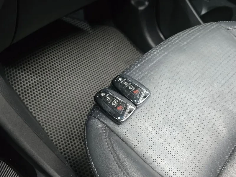 Hyundai Santa fe 2.0, снимка 16 - Автомобили и джипове - 54256804