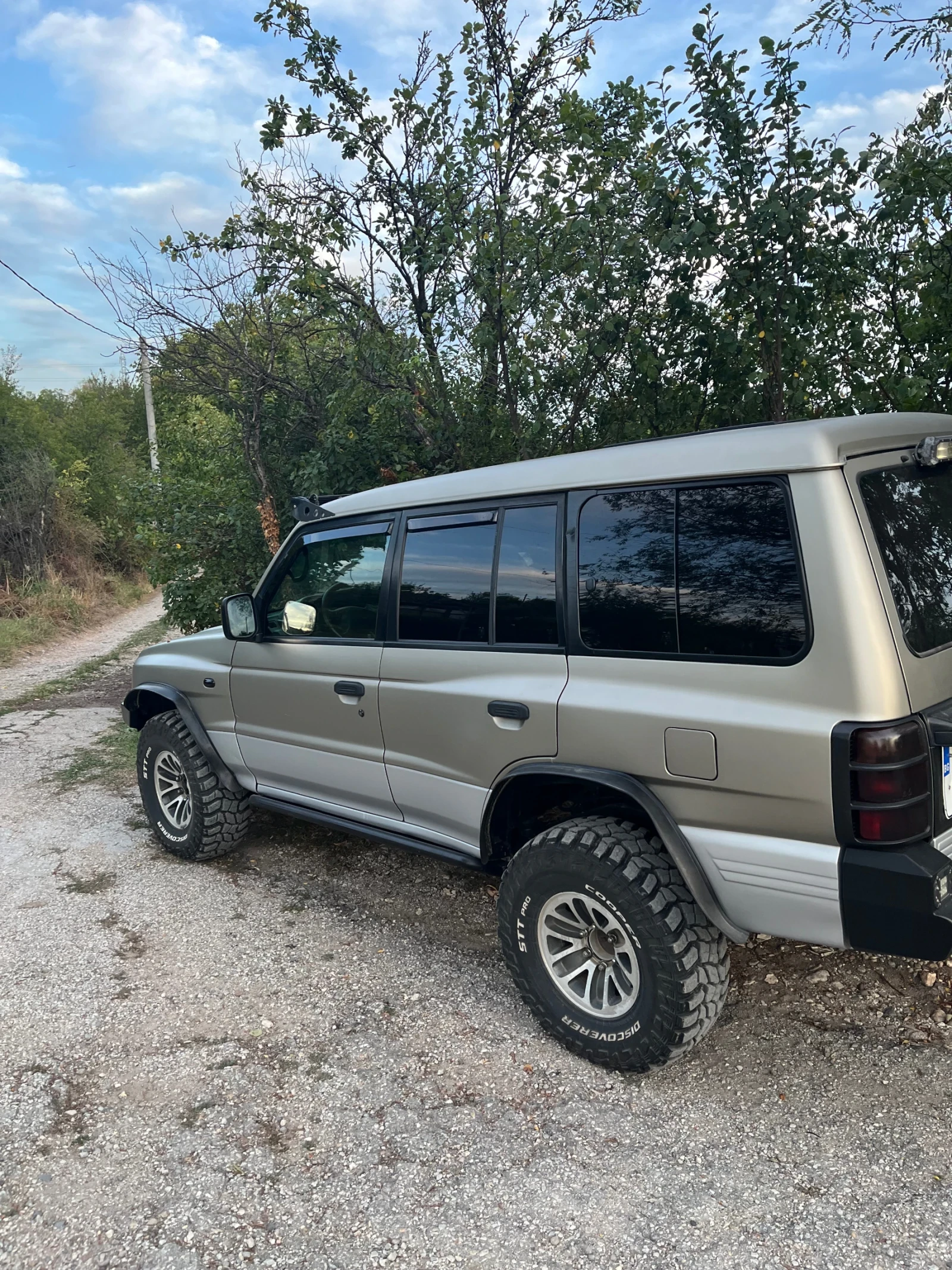 Mitsubishi Pajero 3.5 - изображение 4