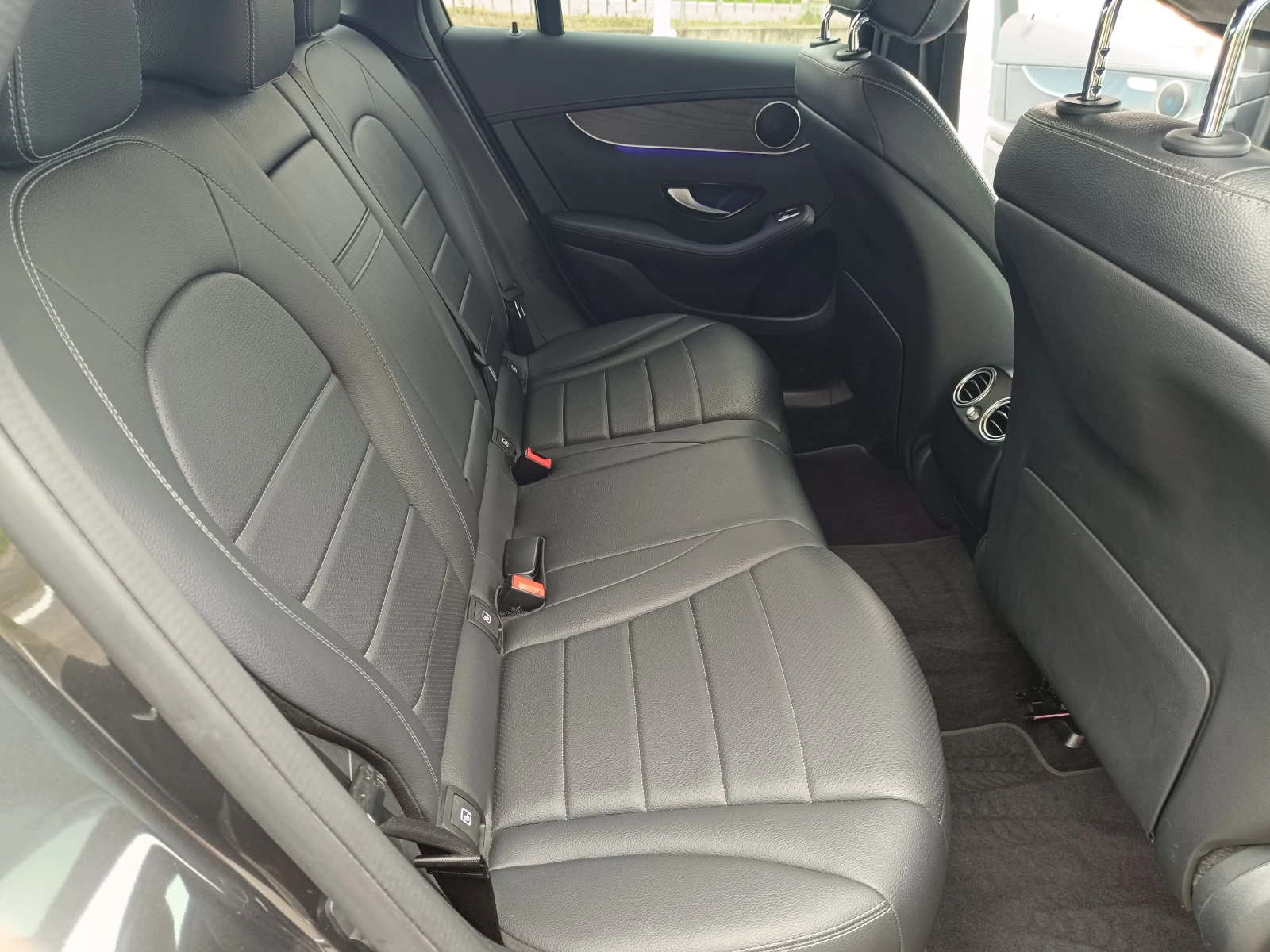 Mercedes-Benz GLC 220 d | 4 Matic | 9G-Tronic | AMG - изображение 9