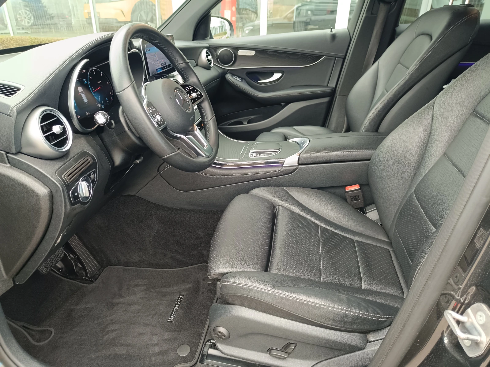 Mercedes-Benz GLC 220 d | 4 Matic | 9G-Tronic | AMG - изображение 8