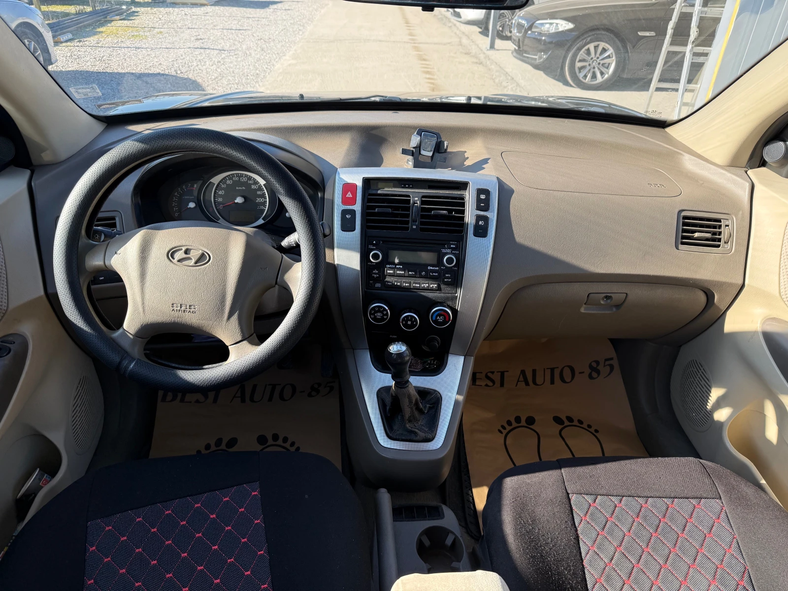 Hyundai Tucson 2.0i газ - изображение 10