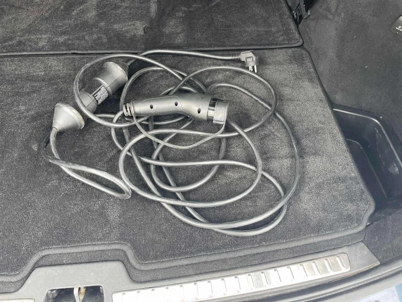 Volvo Xc90 R Design  CARFAX, снимка 13 - Автомобили и джипове - 53767133