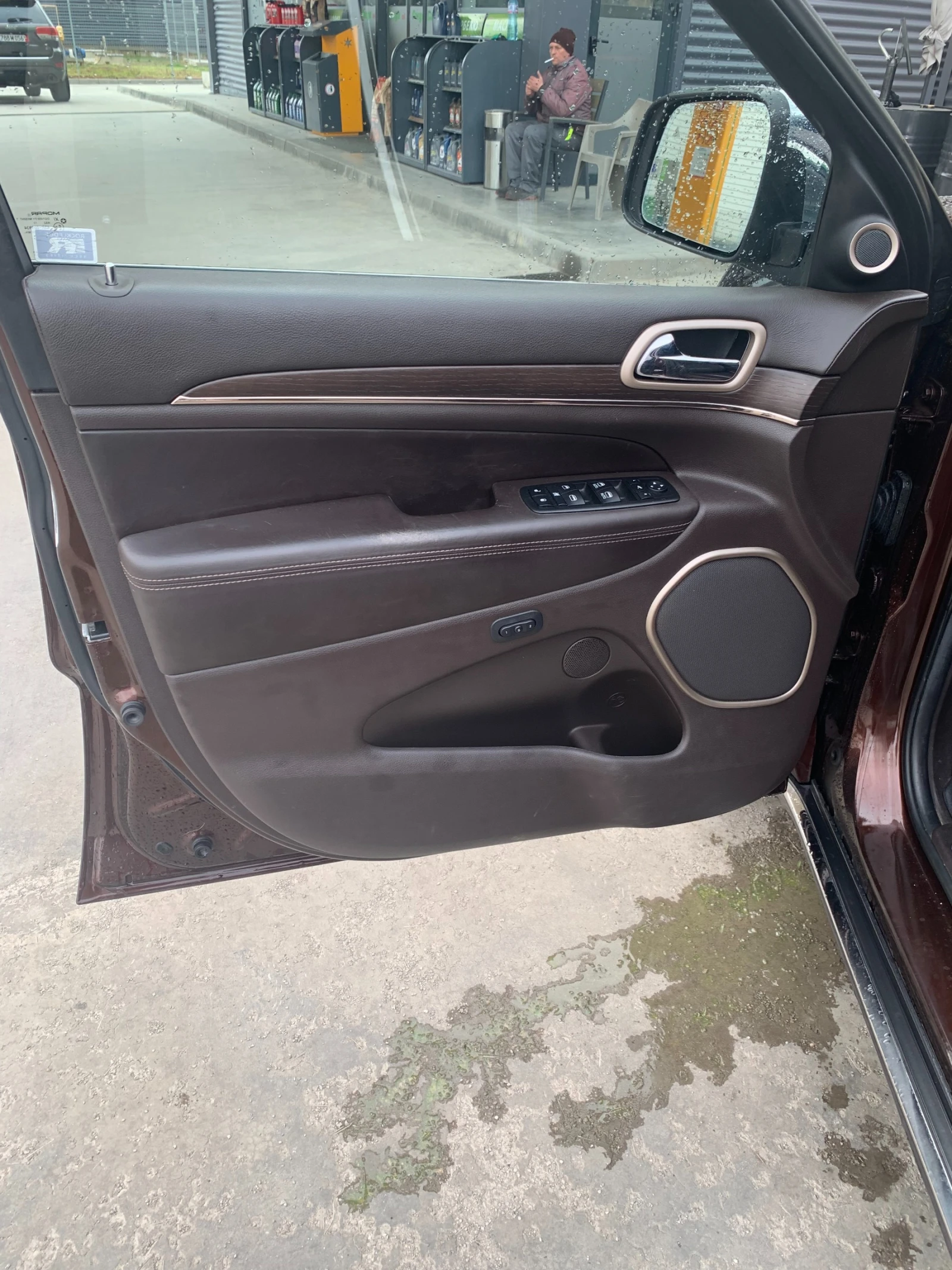 Jeep Grand cherokee Summit, снимка 8 - Автомобили и джипове - 53953342