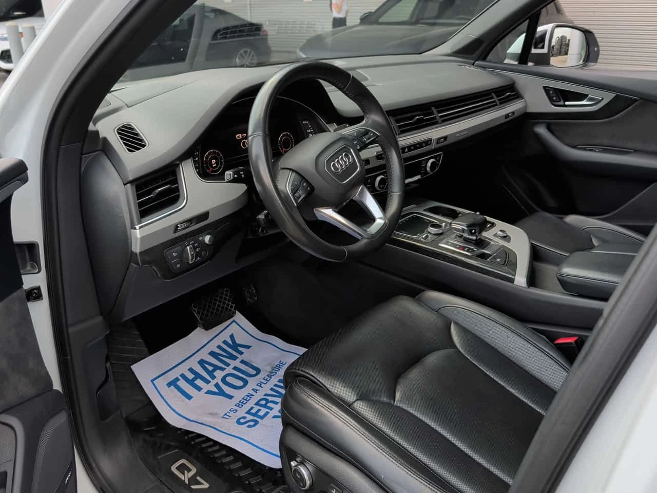 Audi Q7 | Technik | DISTRONIC | HUD | BOSE | ОБДУХВАНЕ | , снимка 5 - Автомобили и джипове - 54796538