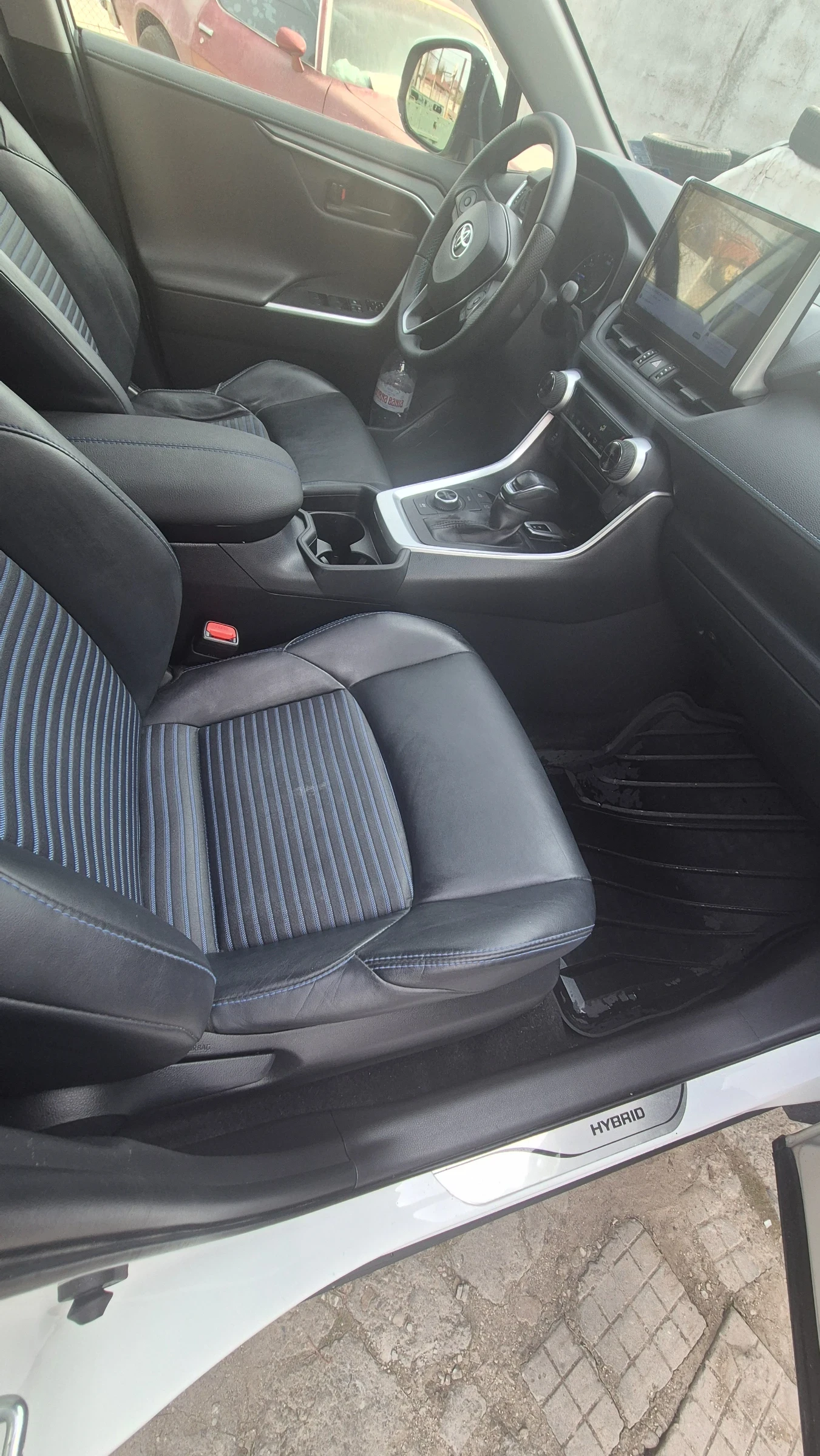 Toyota Rav4, снимка 9 - Автомобили и джипове - 55155470