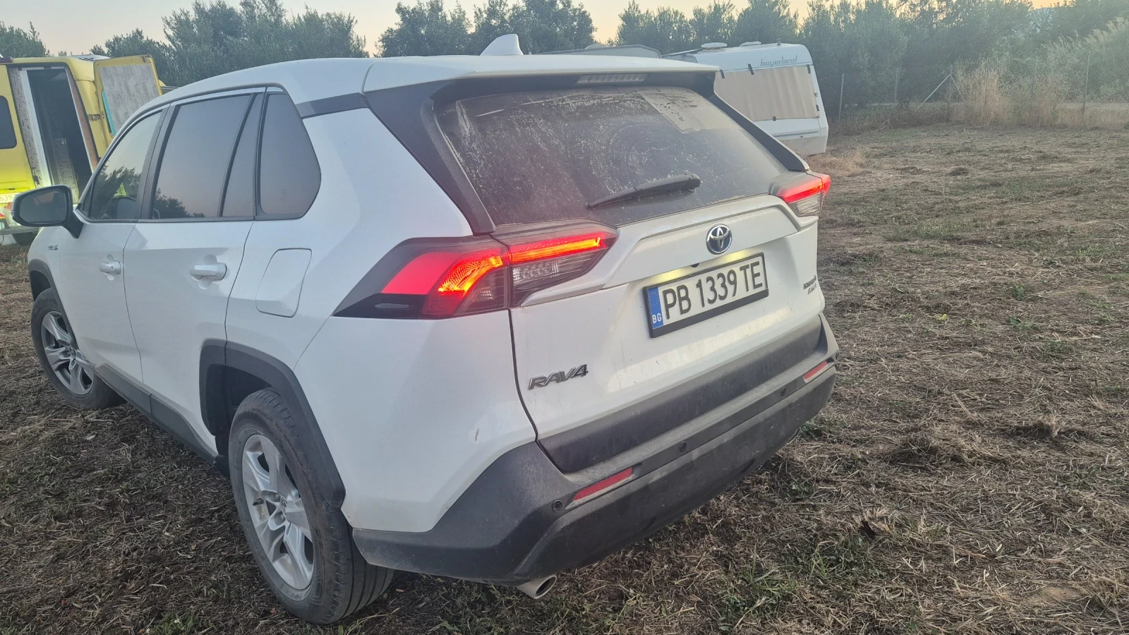 Toyota Rav4, снимка 3 - Автомобили и джипове - 55155470