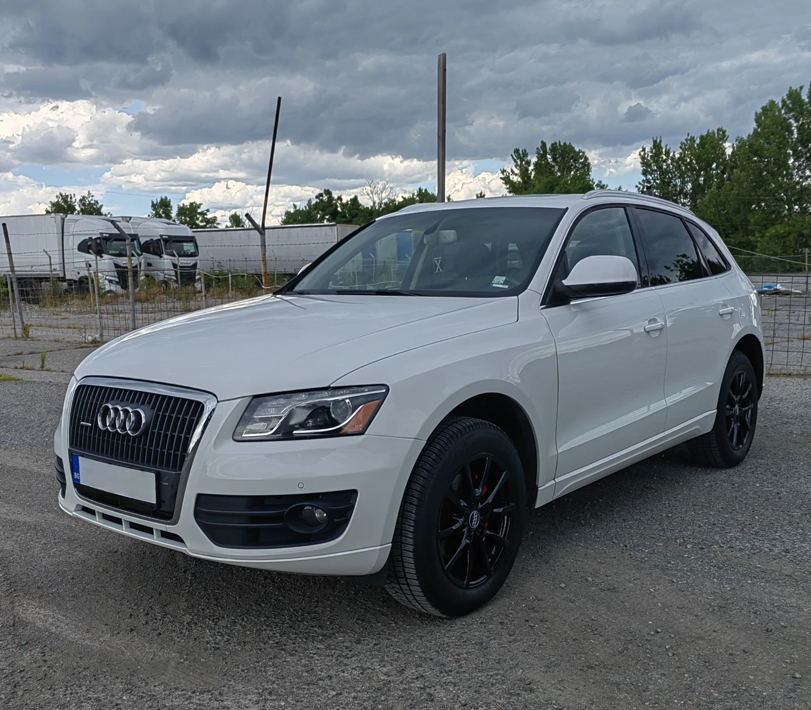 Audi Q5 8R Premium Plus РЕАЛНИ 198хил км!