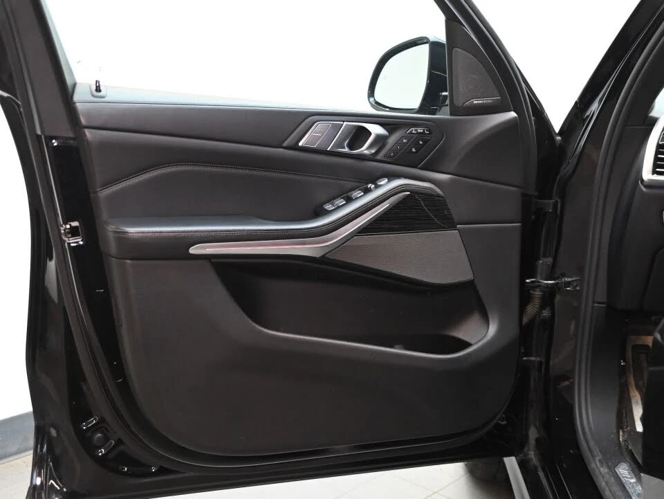 BMW X7 M-PK* HARMAN* 2XTV* PANO* LASER* DIS* ОБДУХ* КРАЙН, снимка 15 - Автомобили и джипове - 55220980