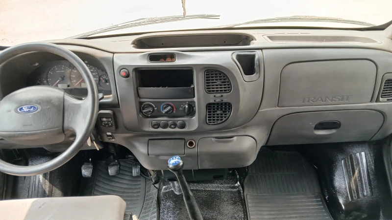 Ford Transit 2.2, снимка 8 - Бусове и автобуси - 52338213
