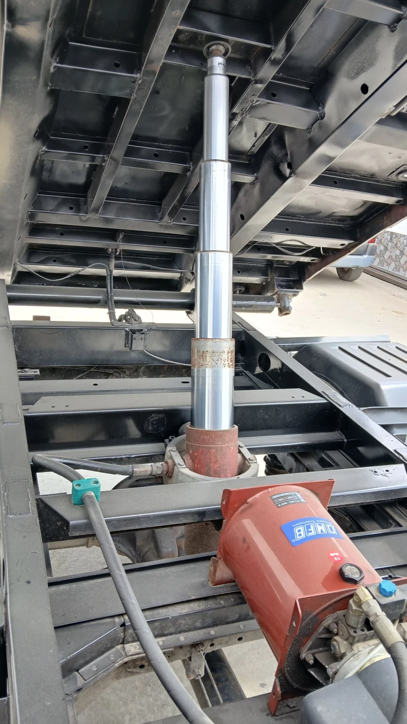 Ford Transit 2.2, снимка 9 - Бусове и автобуси - 52338213