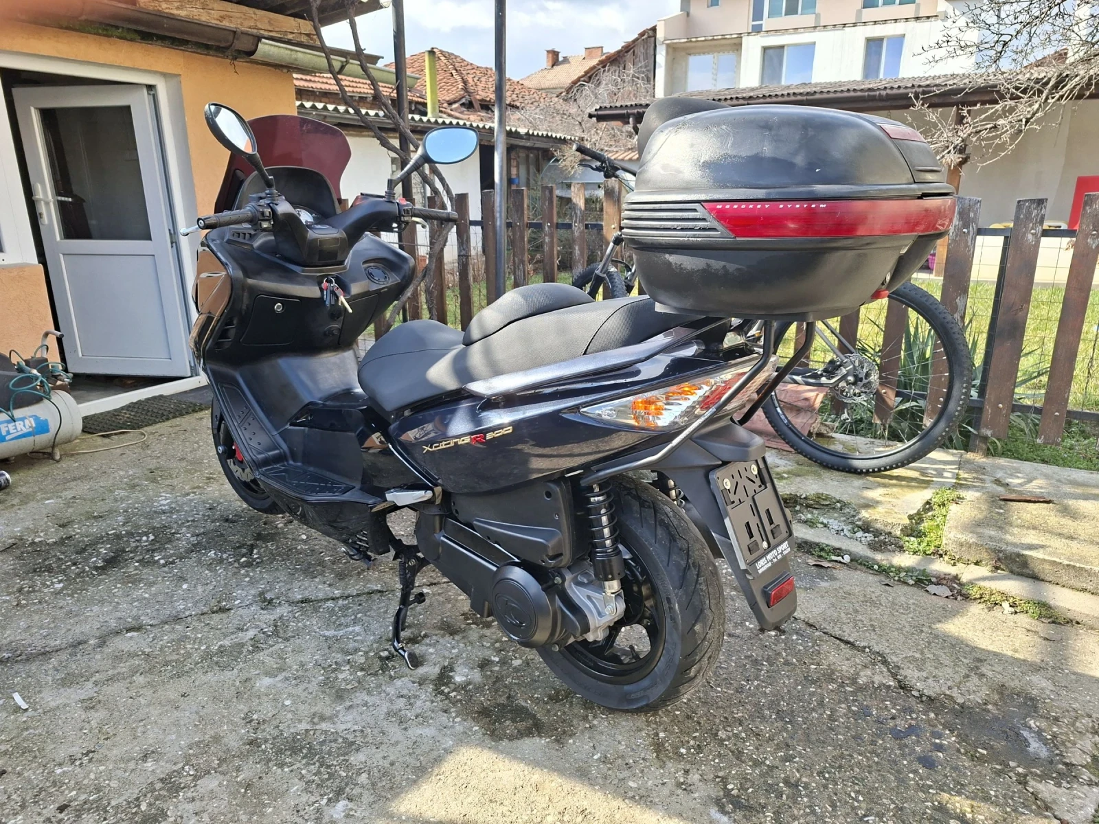 Kymco Xciting 300ie R UNIKAT promo , снимка 6 - Мотоциклети и мототехника - 53724637