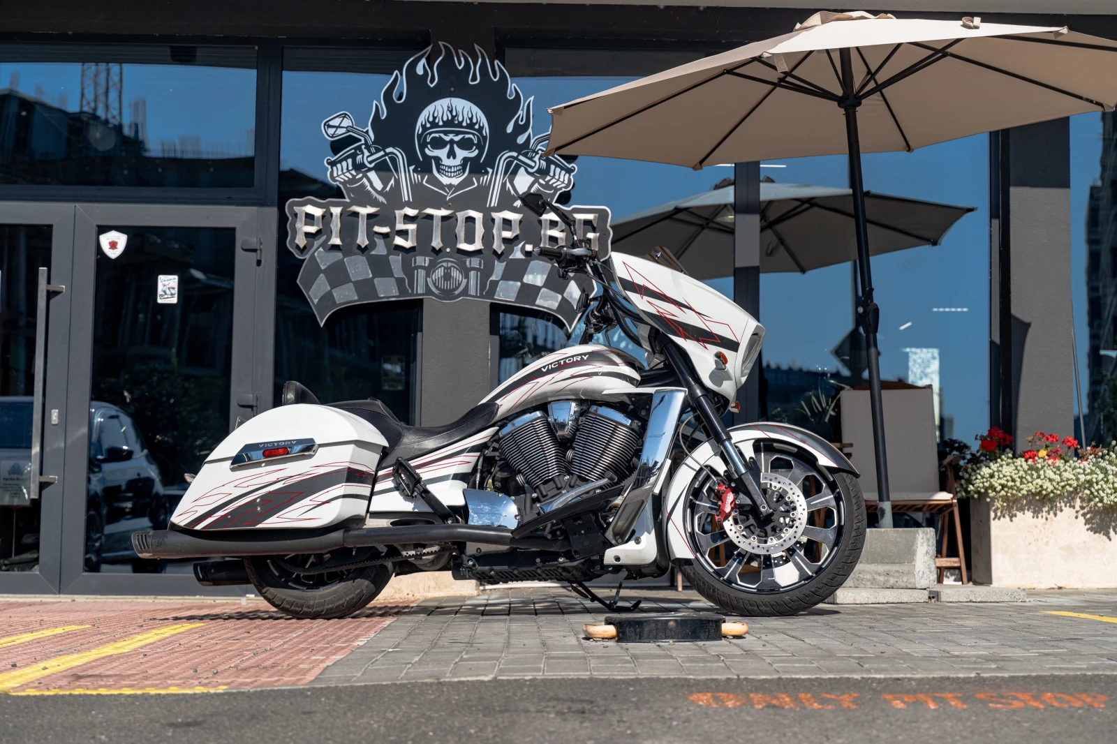 Victory Cross Country magnum