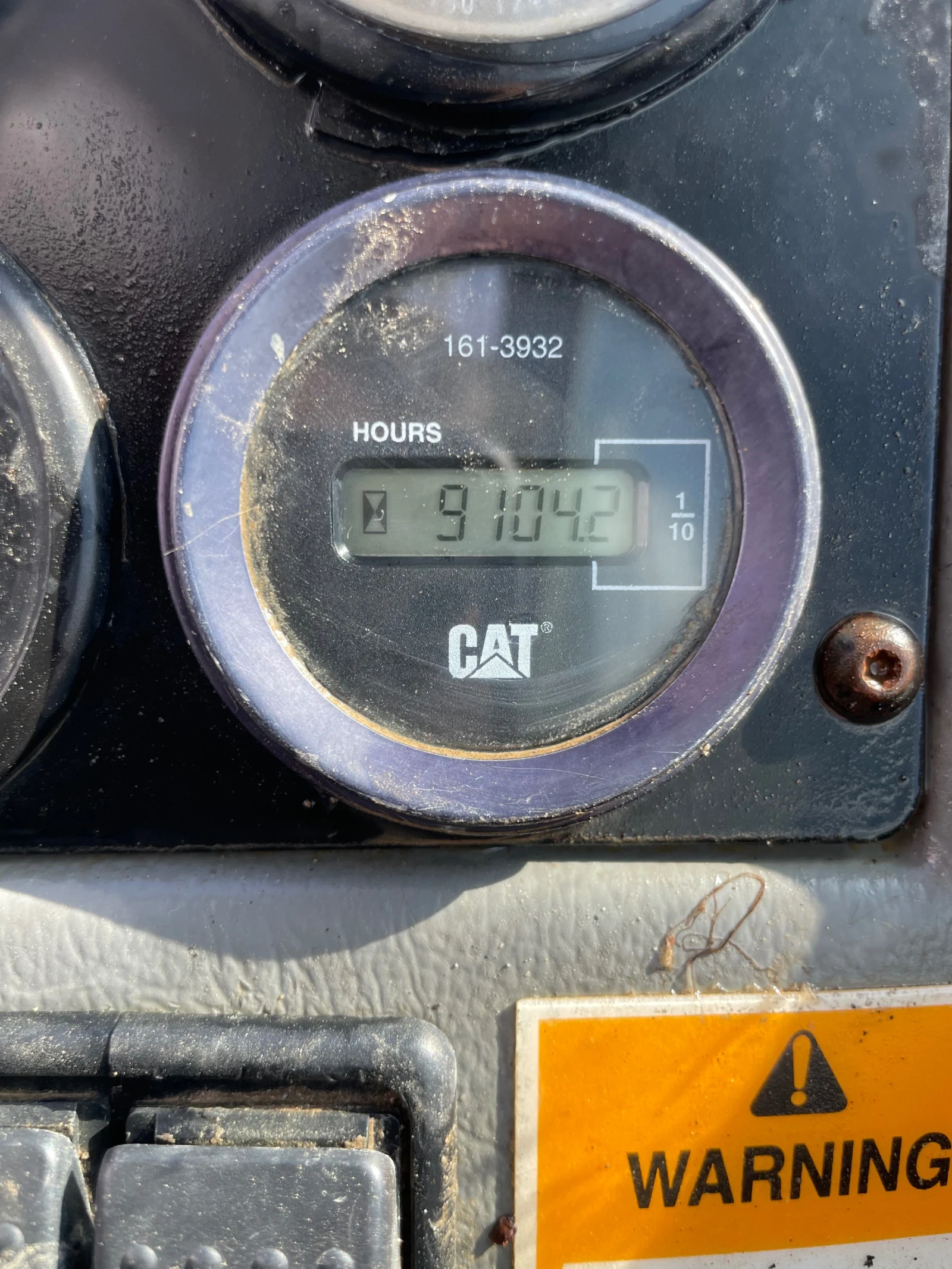 Телескопичен товарач Caterpillar CAT TH62. 6m - изображение 6