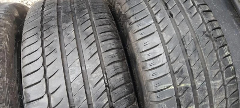 Гуми Летни 215/45R17, снимка 3 - Гуми и джанти - 32778570